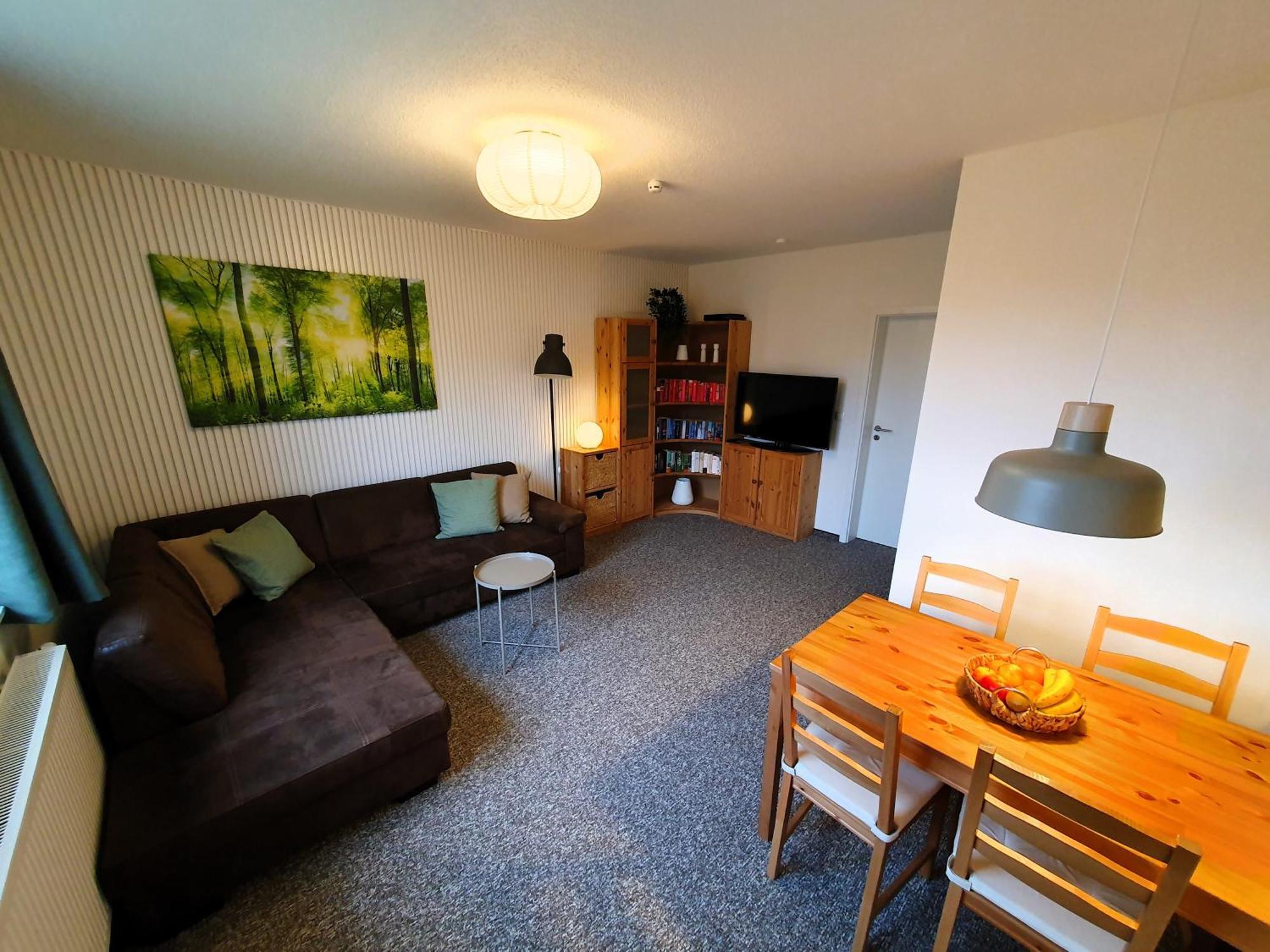 Radfreundliches Wohlfuehl-Apartment Mit Terrasse Und Parkplatz - Fewo Woody Schwerin  Kültér fotó